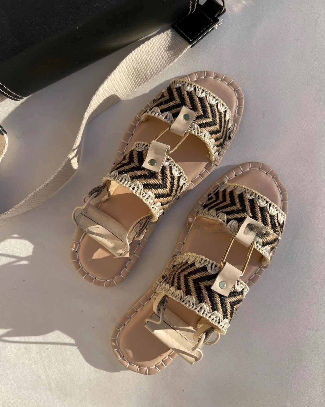 Summer Woven Flat Slippers