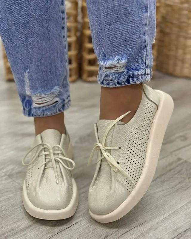 Comfortable & Breathable Women Shoes