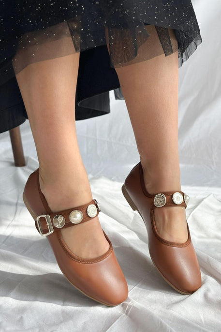 Leather Buckle Detail Women's Ballerinas