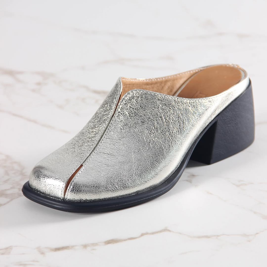 Soft Leather Square Heel Women sandals