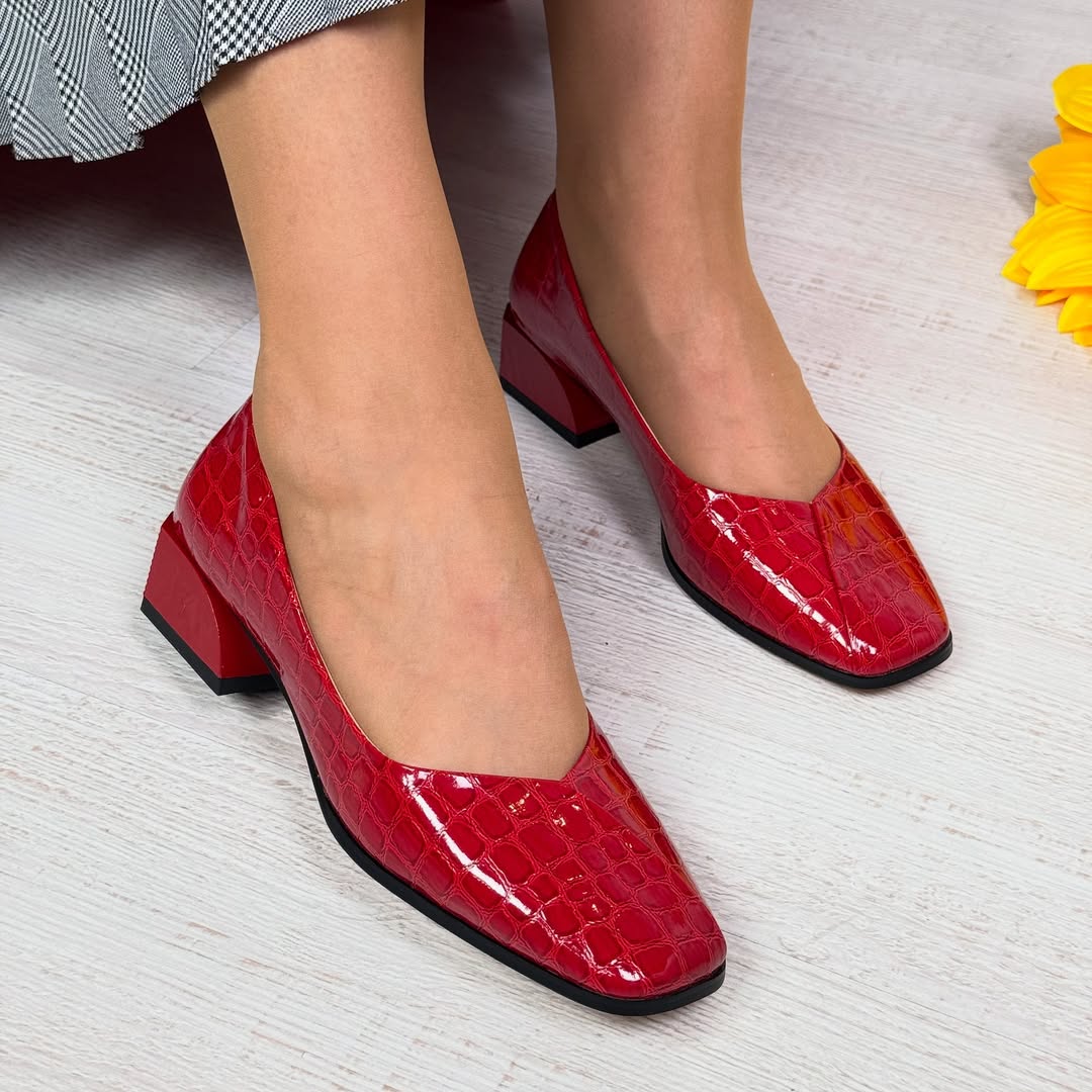 High Quality Leather Block Heel Sandals