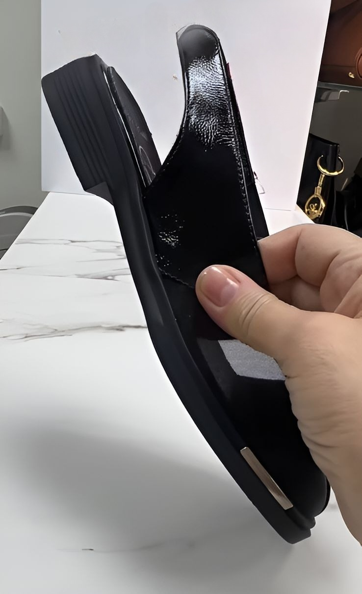 Black Leather Breathable Sandals