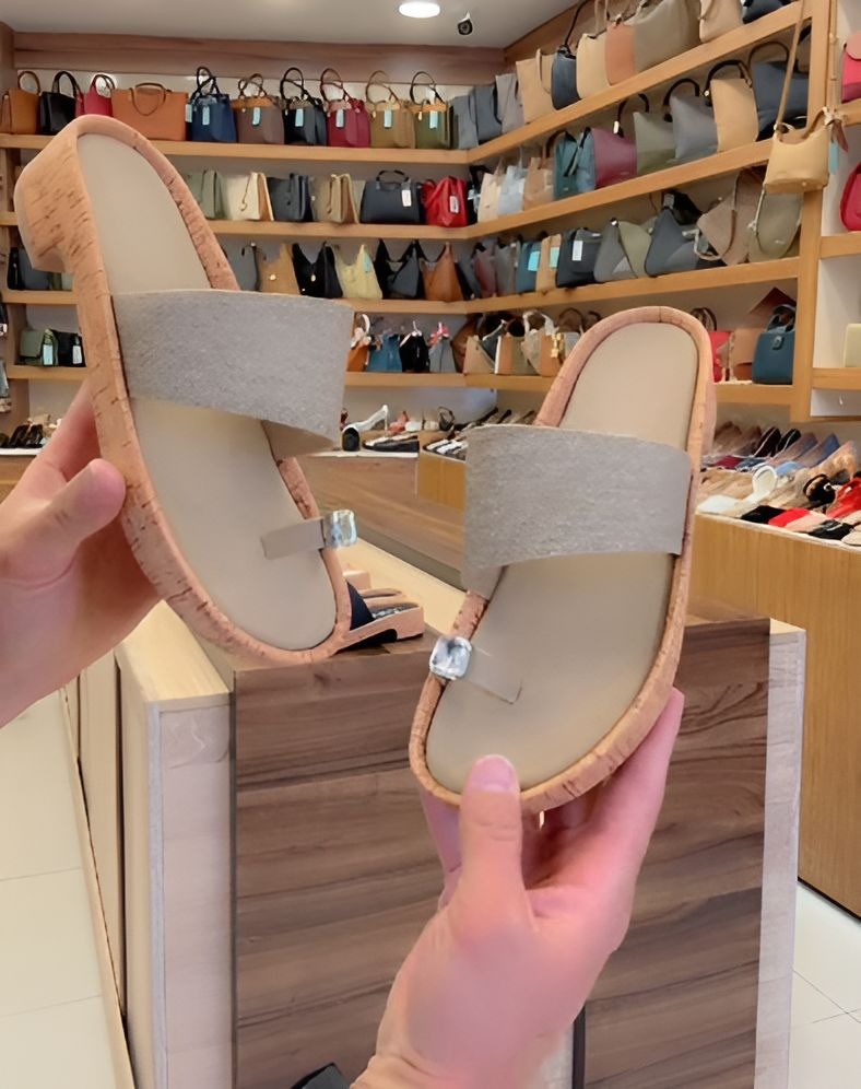 Rhinestone Comfortable Women Slippers