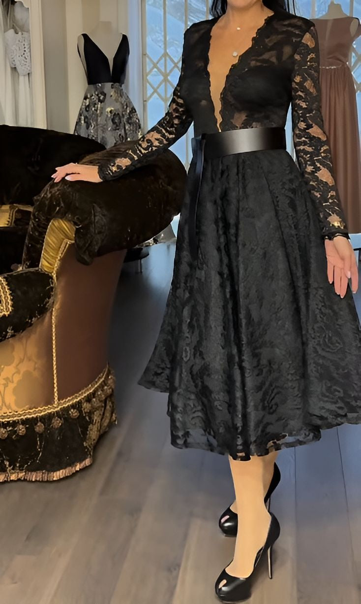 Elegant Black V-Neck Lace Dress
