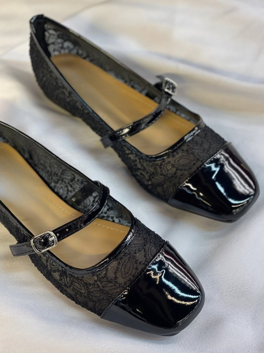 Elegant Women Soft Flat Shoes