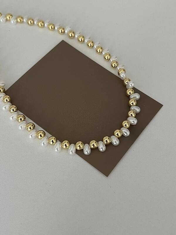 Golden Pearl Necklace