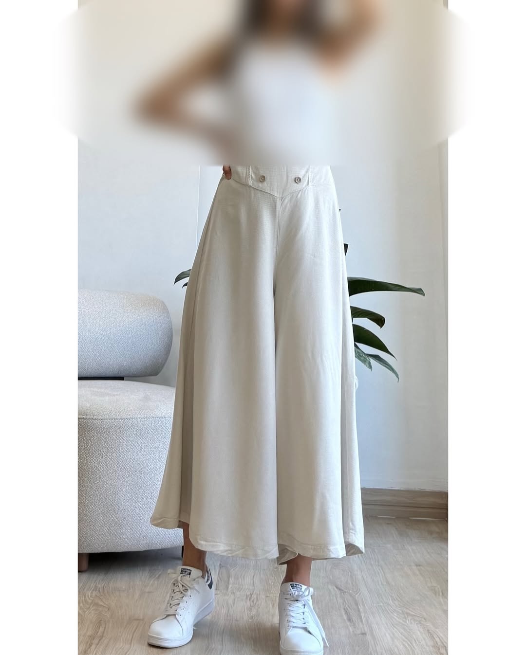 Wide-Leg High-Waisted Loose Pants