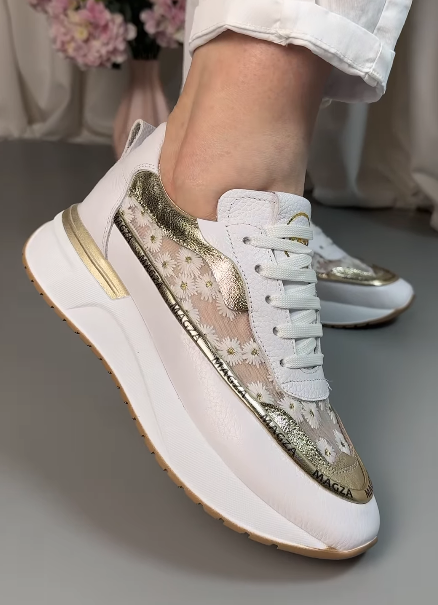 Daisy Platform Comfort Sneakers