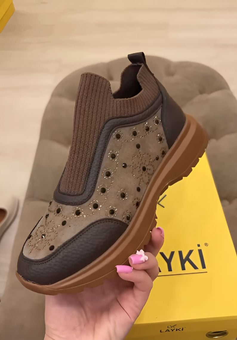 Comfortable & Lightweight Women Shoes