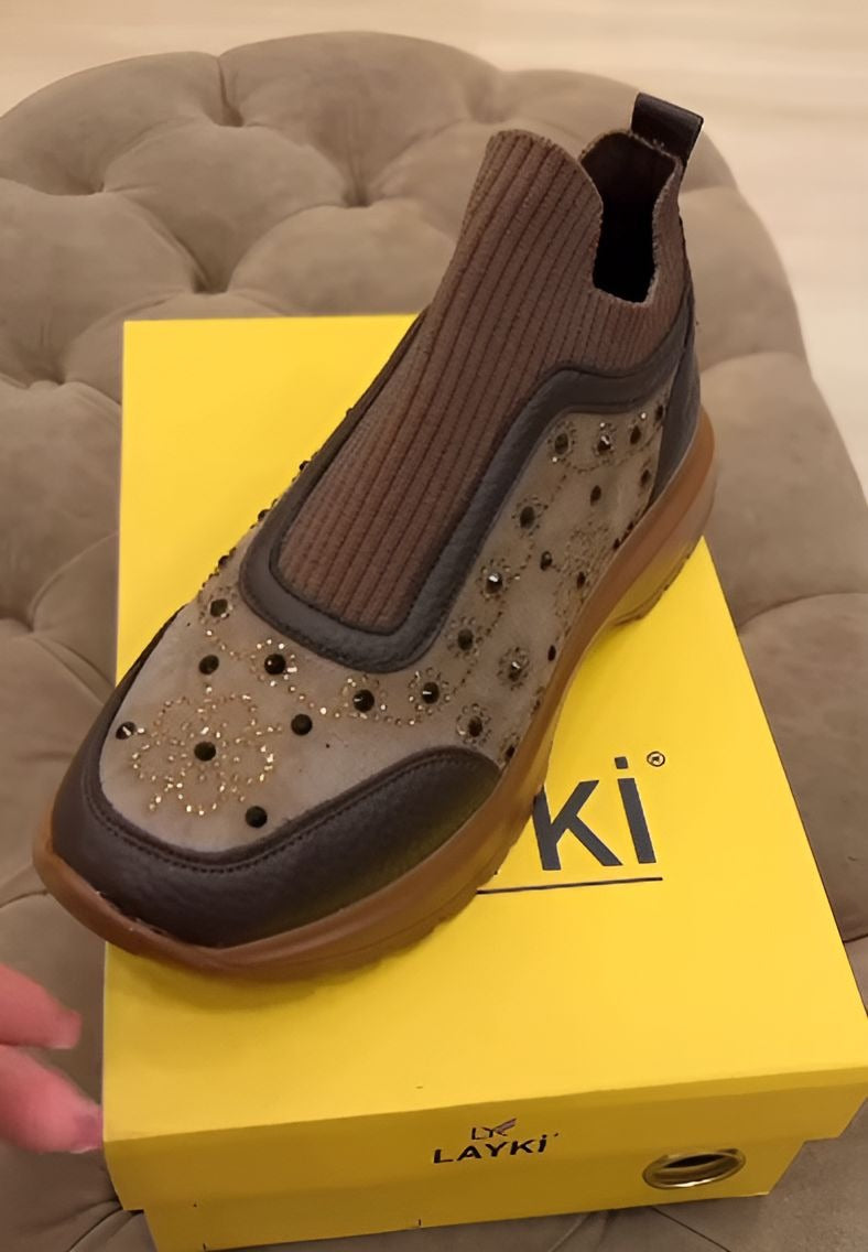 Comfortable & Lightweight Women Shoes