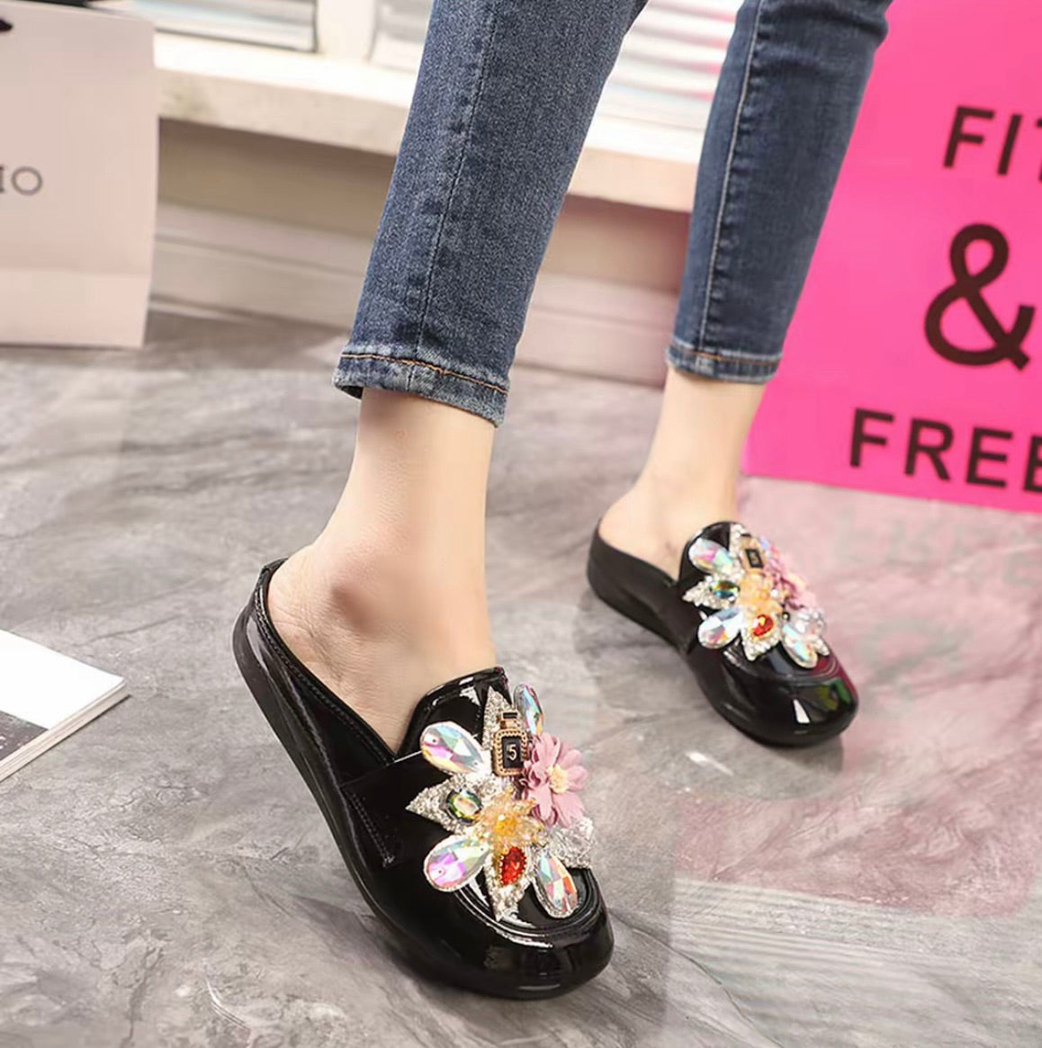 Rhinestone Flower Sandals