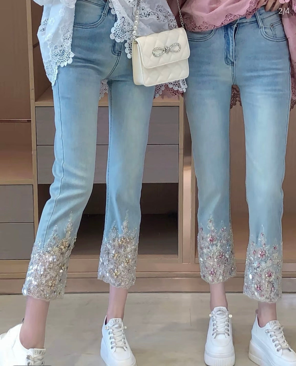 Jeans With Sparkling Rhinestones