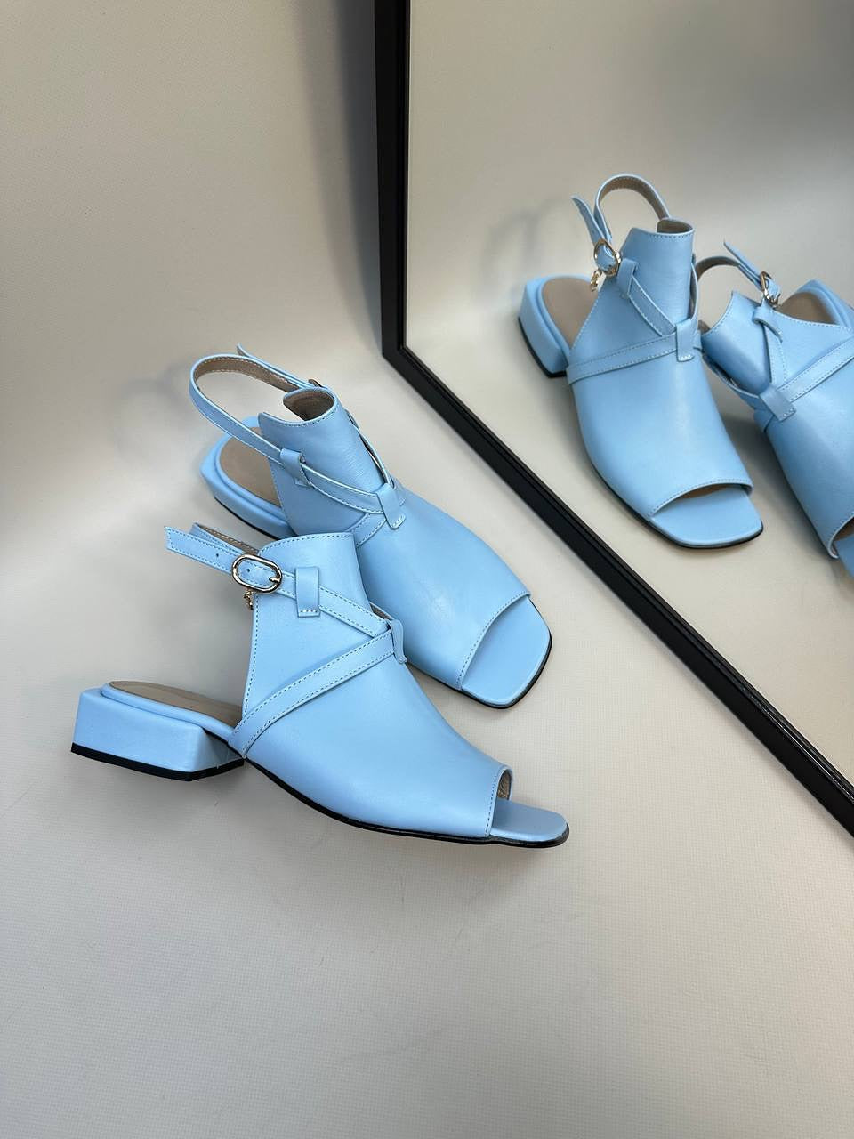 Soft Leather Comfortable Sandals
