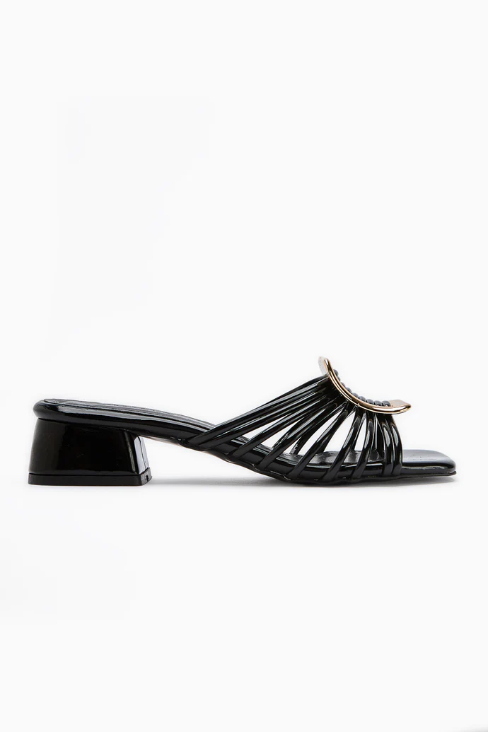Black Patent Leather Thick Buckled Low Heeled Women Sandals