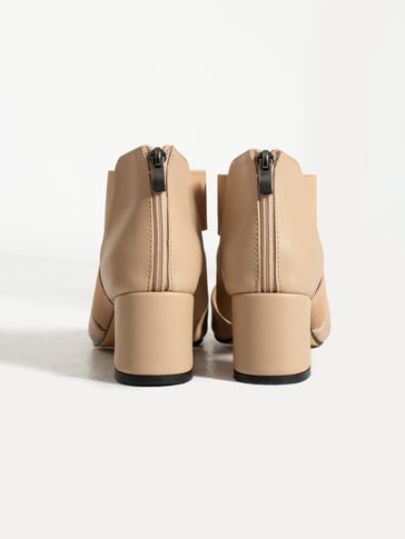 Classic Square Heel Women's Sandals