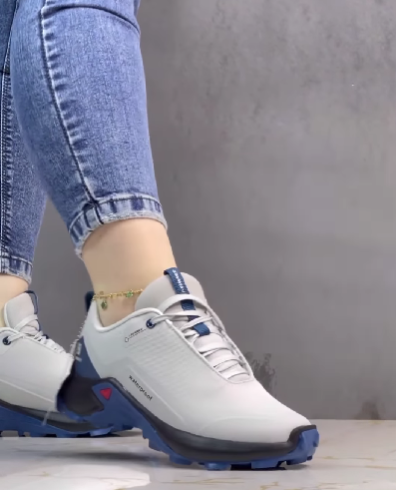 Thick-Soled Comfortable Sneakers