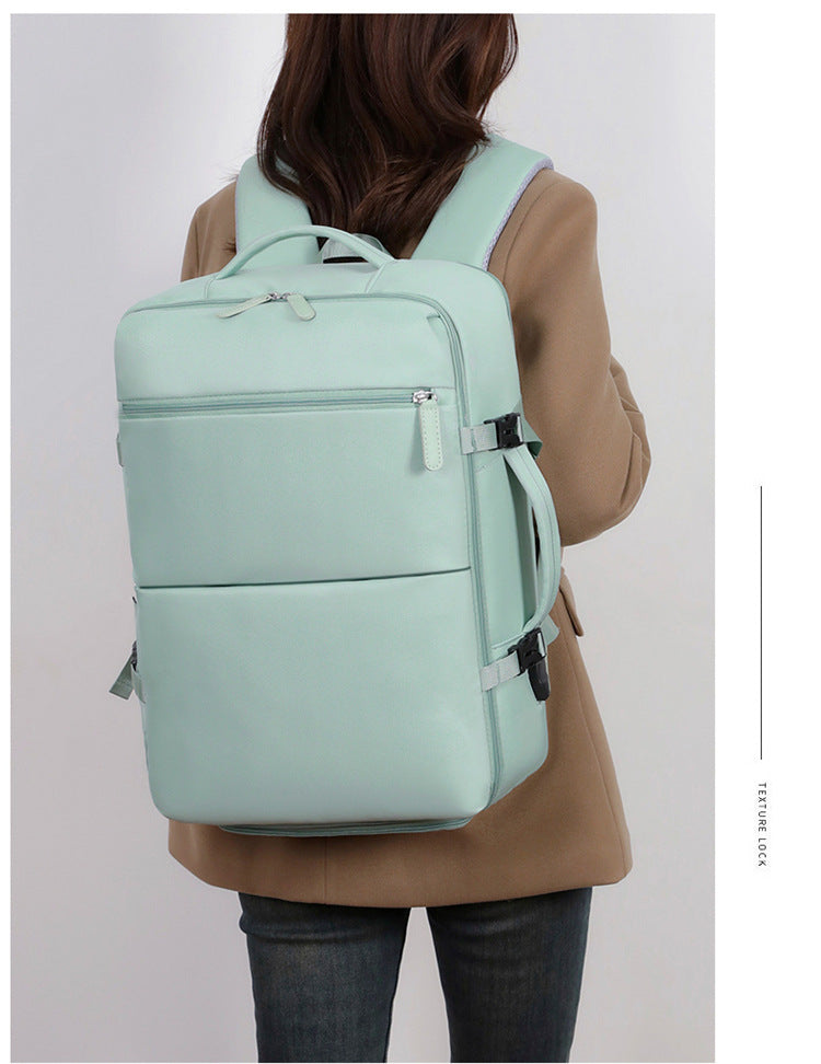 Large capacity travel commuter backpack