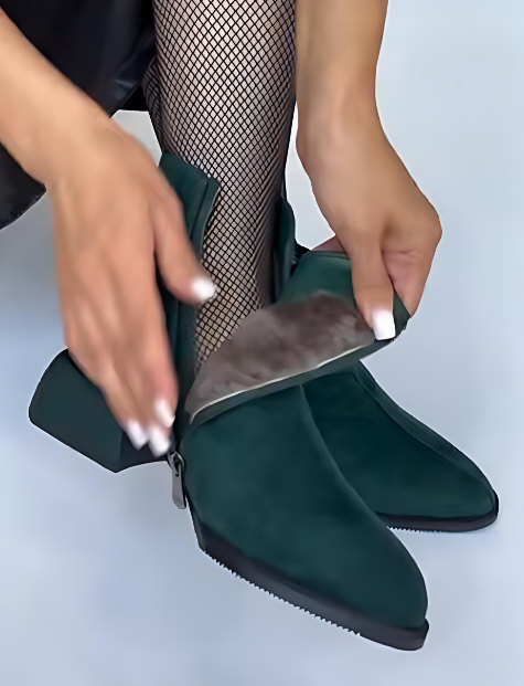 Women's Low-Heel Winter Booties with Plush Lining
