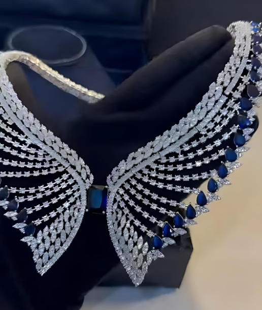 Women's Luxury Sparkling Rhinestone Necklace