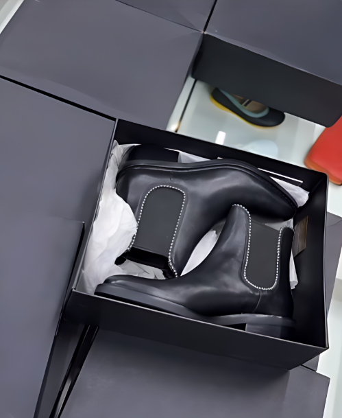 Women's Classic Chelsea Boots