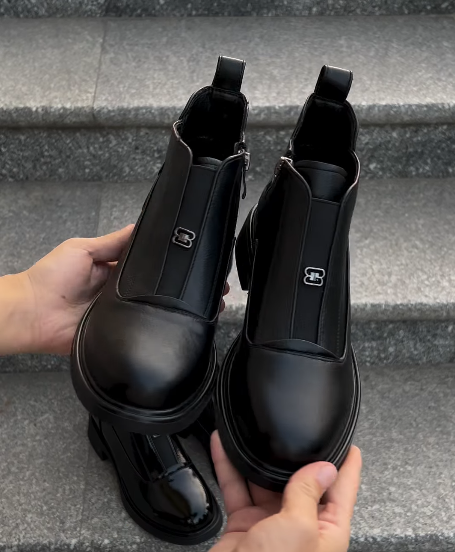 Women's Classic Soft Leather Ankle Boots