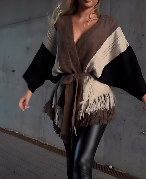 Women's knitted wool tassel sweater