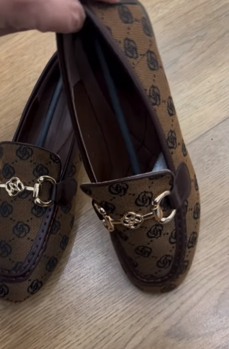 Brown floral print slip-on loafers