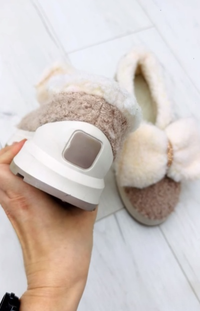 Bowknot plush slip-on shoes for women