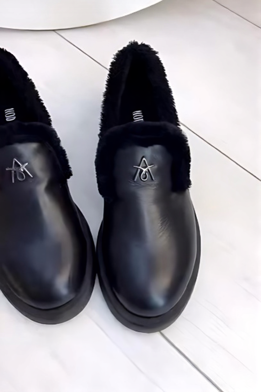 Women's Soft Leather Fleece-Lined Slip-On Winter Shoes