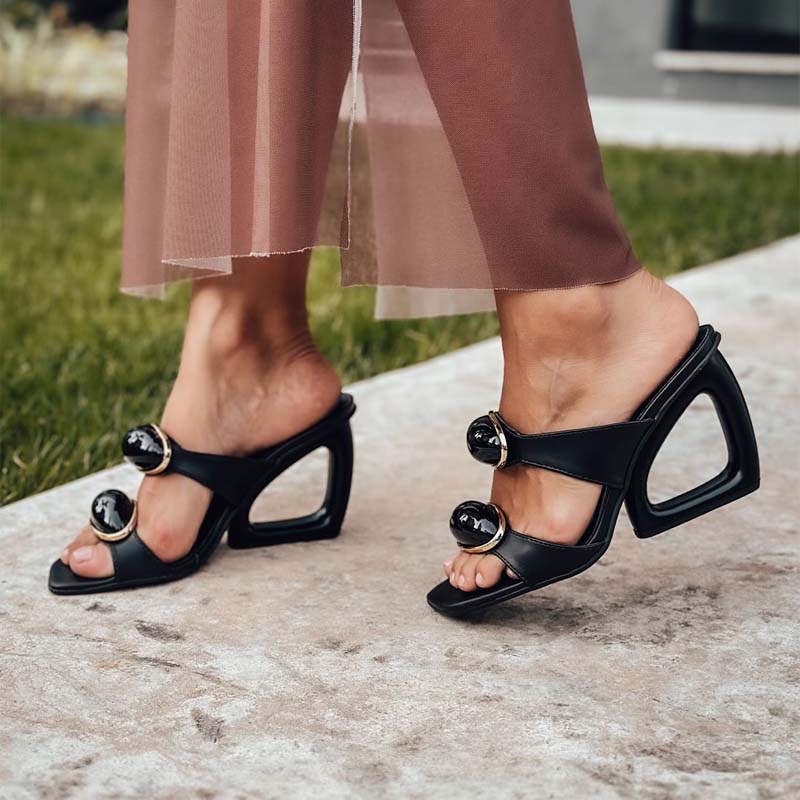 Shaped-Heel Sandals Pumps