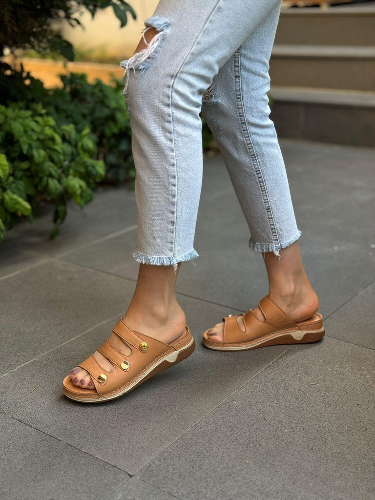 Soft Leather Women Casual Slippers