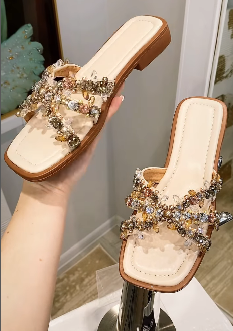 Fashionable Sparkling Diamond Slippers