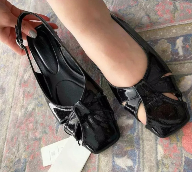 Soft Leather Flat Women Shoes