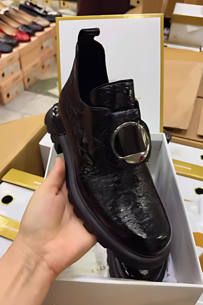 Women's black leather slip-on shoes