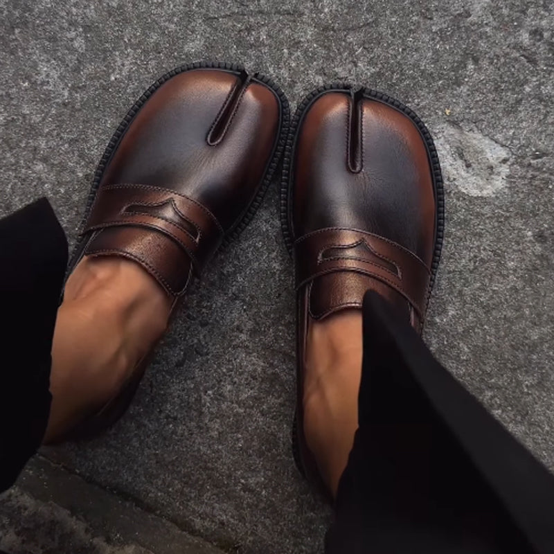 Women's split-toe comfortable leather shoes