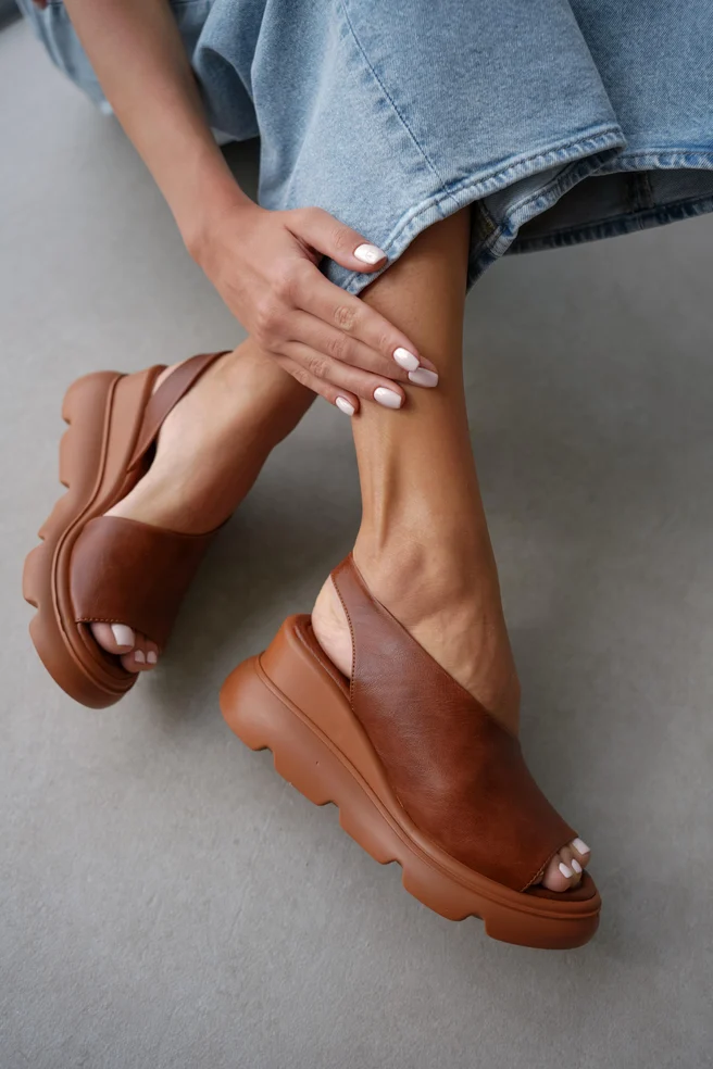 Women's Sandals With Open Front And Side Heels