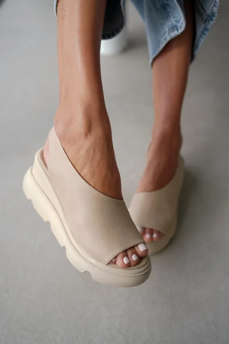 Women's Sandals With Open Front And Side Heels