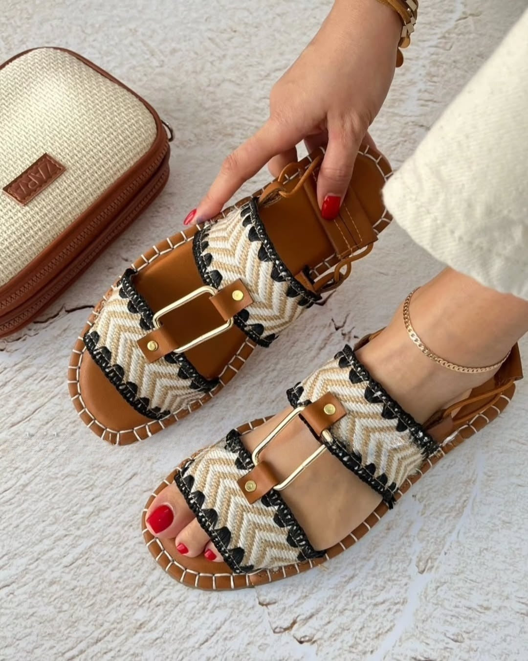 Summer Woven Flat Slippers