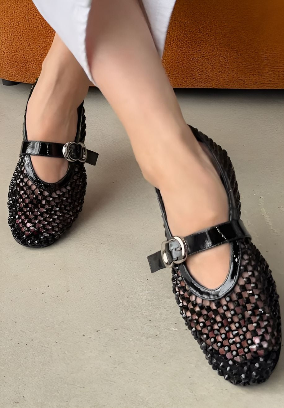Black Mesh Breathable Sandals With Buckle