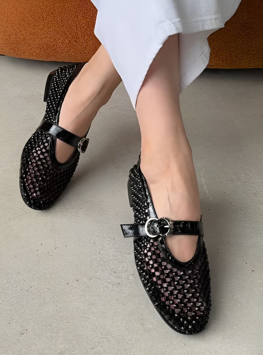 Black Mesh Breathable Sandals With Buckle