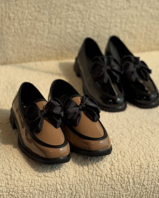 Bow-knot Leather Loafers