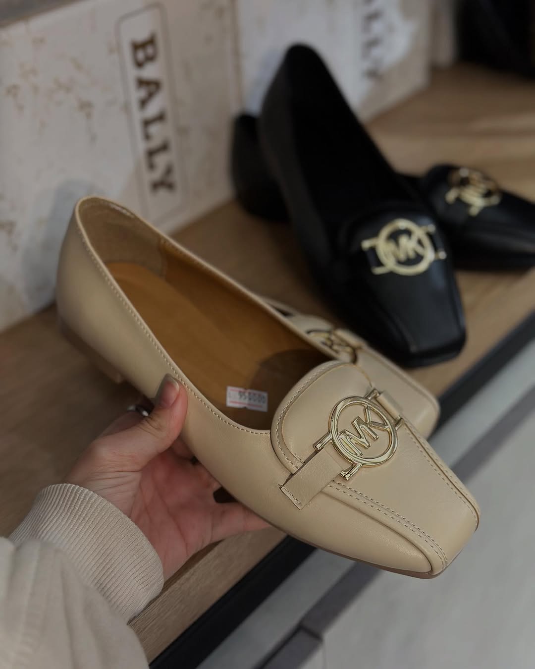 Elegant Soft Leather Flats