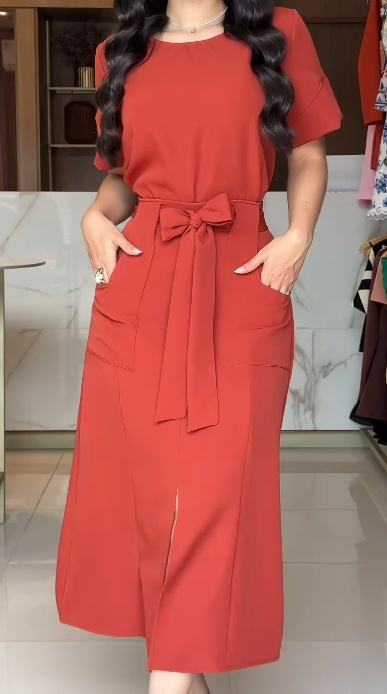 Women's Minimalist Solid Color Two-Piece Set