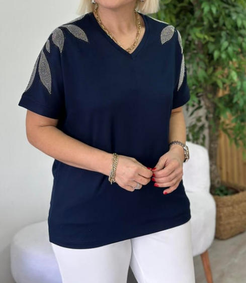 V Neck Leaf Pattern Stone Printed T-Shirt