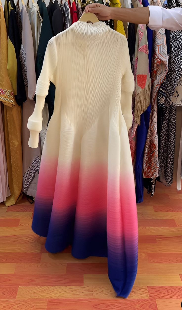 Elegant Gradient Long Sleeve Dress