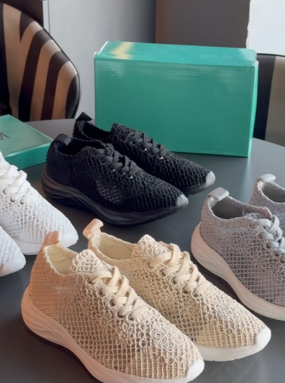 Mesh Breathable & Comfortable Women Shoes