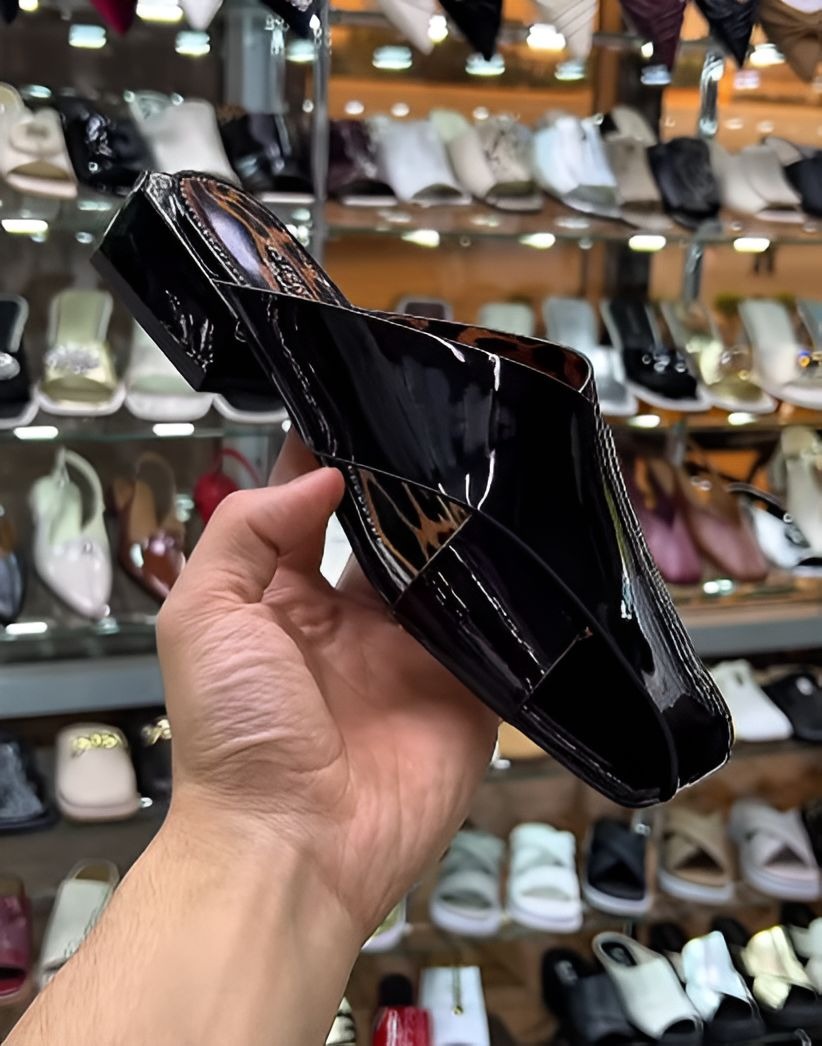 Women's Shiny Leather Slippers