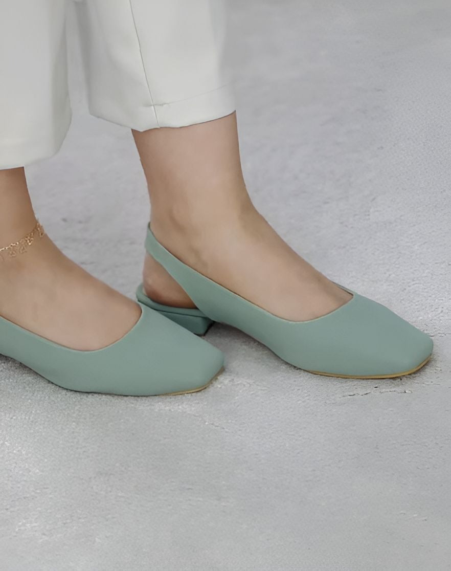 Elegant Low Heel Women Sandals
