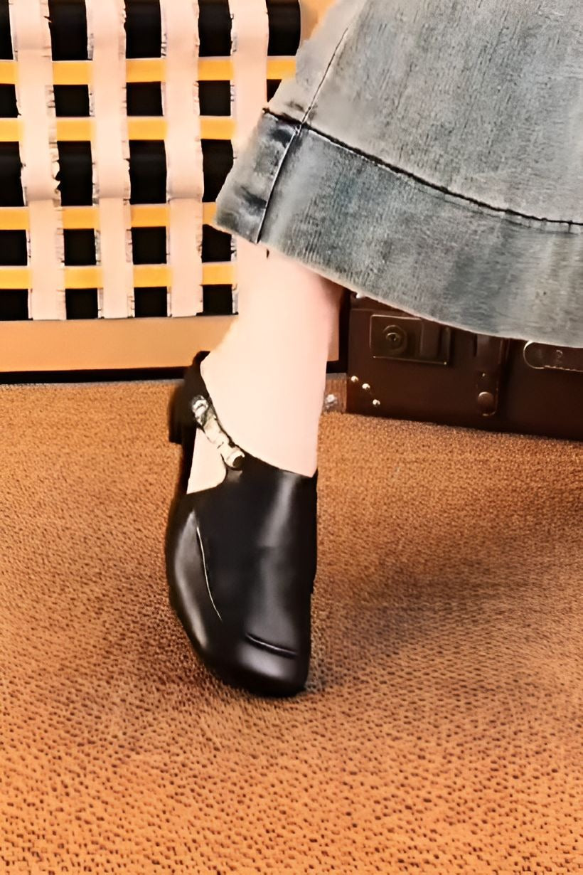Black Leather Women Sandals