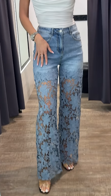Flower Cutout Jeans